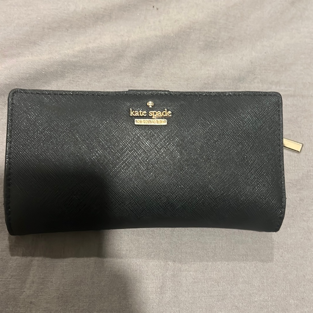 Kate Spade Bi-Fold Leather Wallet